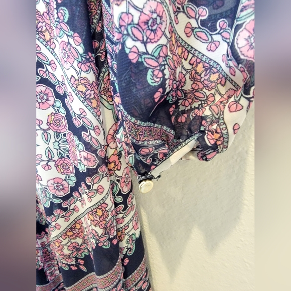 Julia Jordan Maxi Floral Dress - Picture 9 of 15